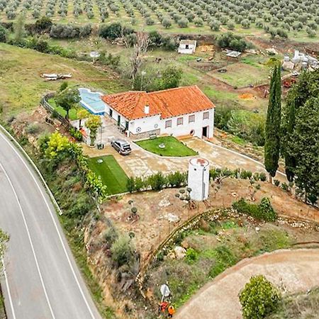 6 Bedroom Amazing Home In La Puebla De Los Infan La Puebla de los Infantes Exteriér fotografie